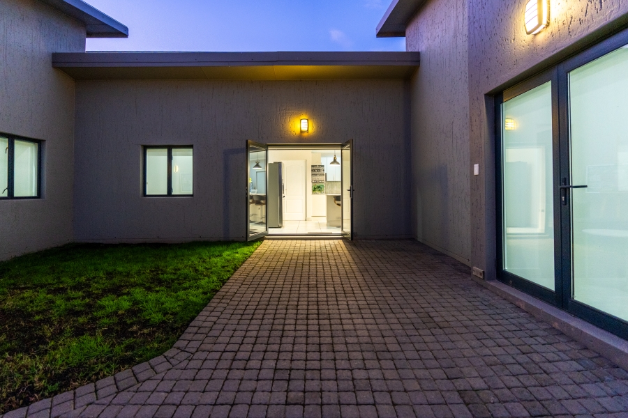 3 Bedroom Property for Sale in Monte Christo Western Cape